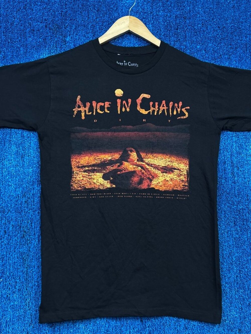 Alice In Chains Dirt Album Cover Art & Track-listing Tee M